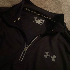 UA RUN top, loose fit